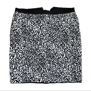 Ann Taylor Black and White Skirt